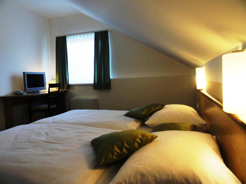 Hotel Bela Krajina Metlika Quarto foto