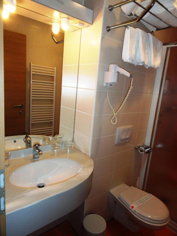 Hotel Bela Krajina Metlika Quarto foto