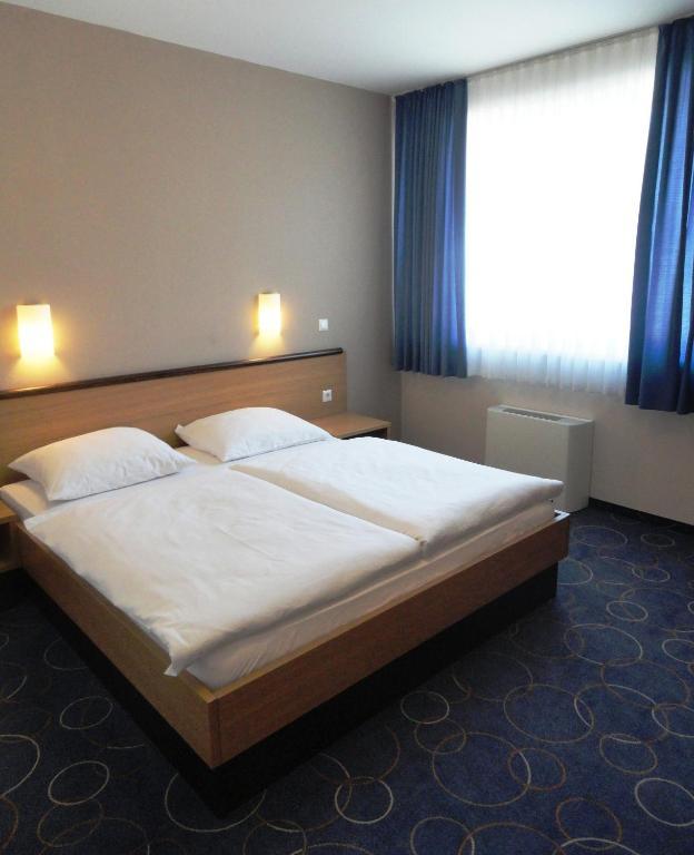 Hotel Bela Krajina Metlika Quarto foto